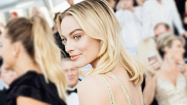 margot robbie maquillaje fiesta