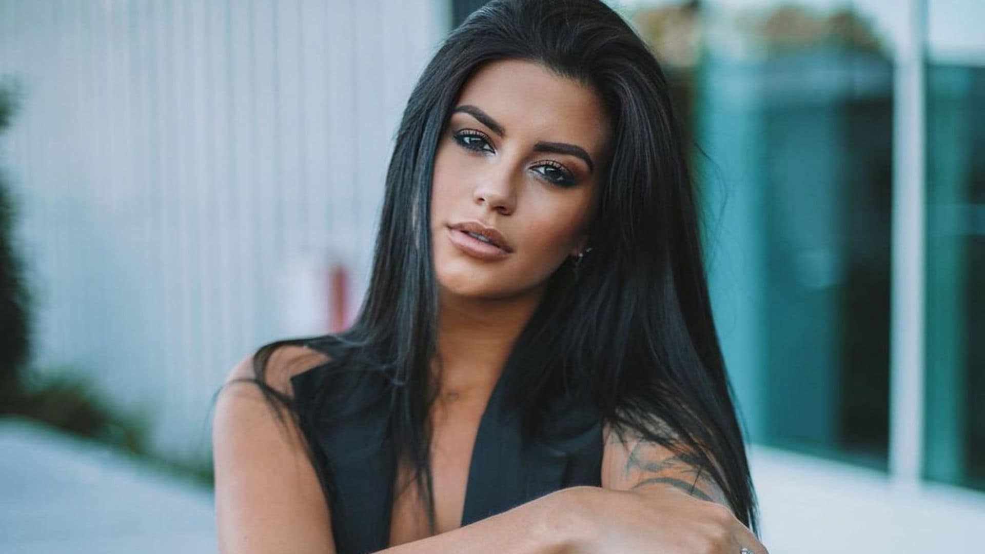 La triste despedida de Lola Ortiz a su novio, el deportista Luis Ojeda