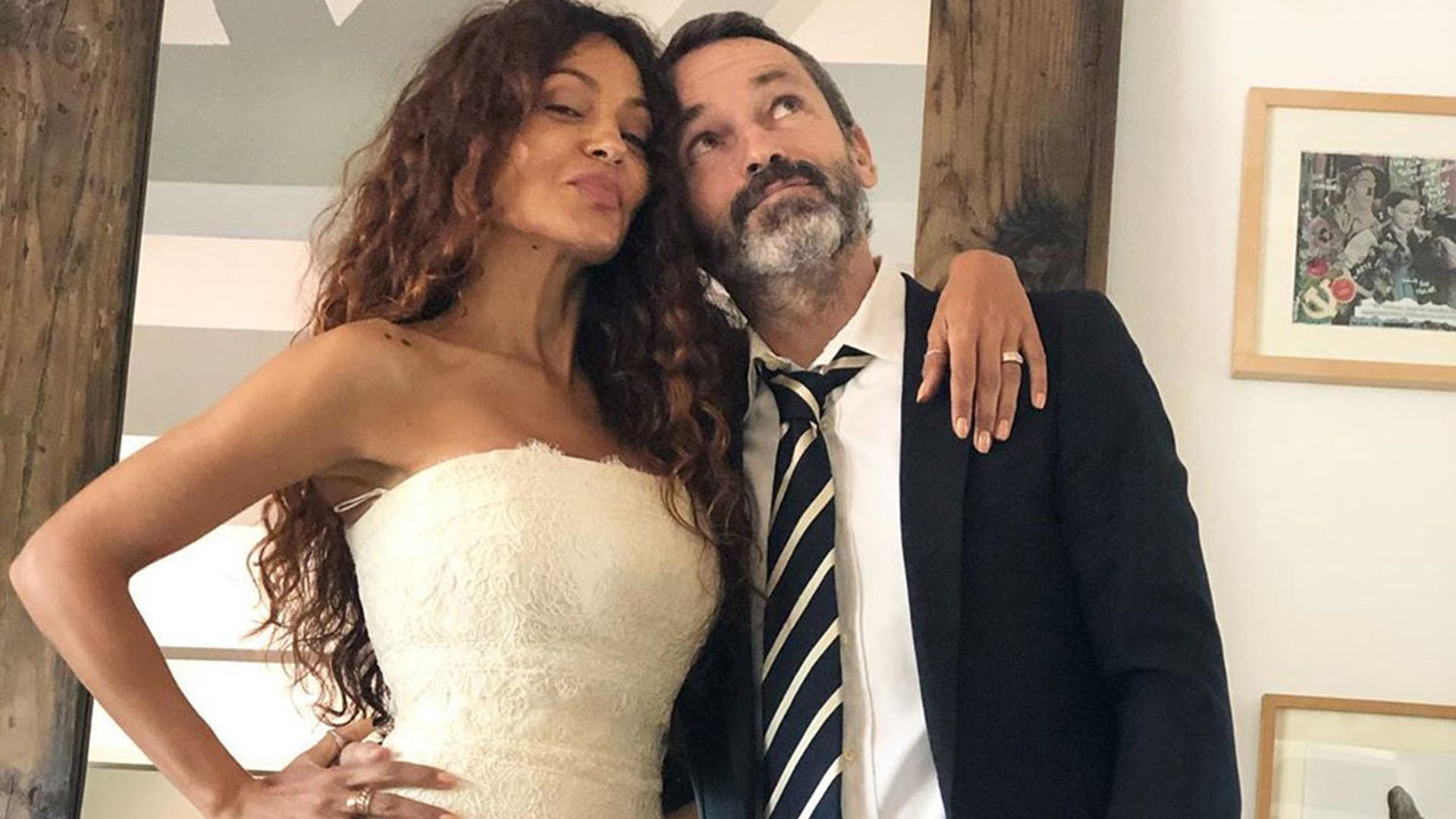 El tiempo no pasa por Patricia Pérez y Luis Canut: se visten con los trajes de su boda ¡13 años después!