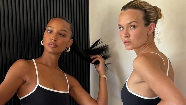 Jasmine Tookes y Josephine Skriver con conjunto de JoJa