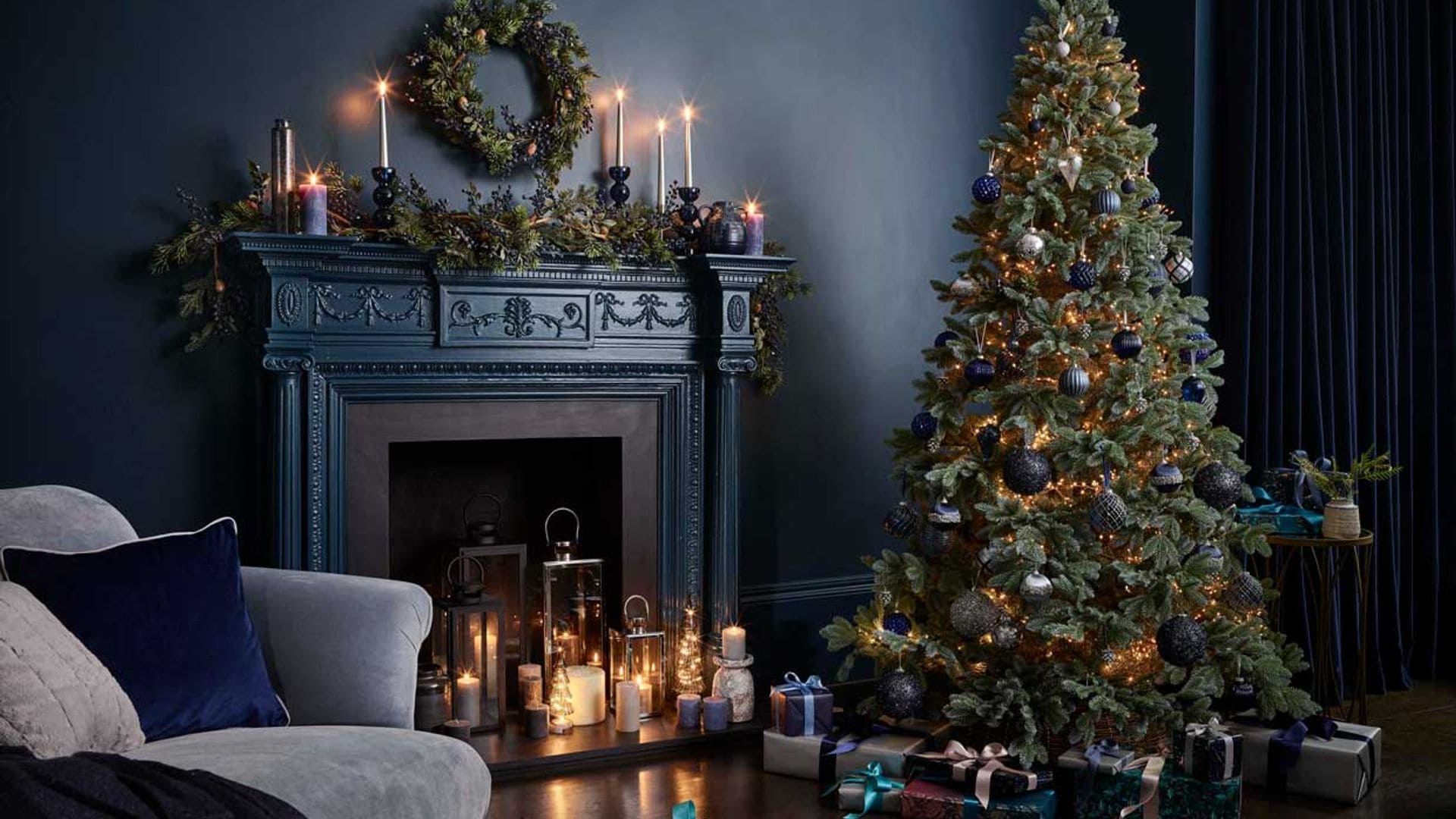 Ideas para dar un encantador toque navideño a la chimenea