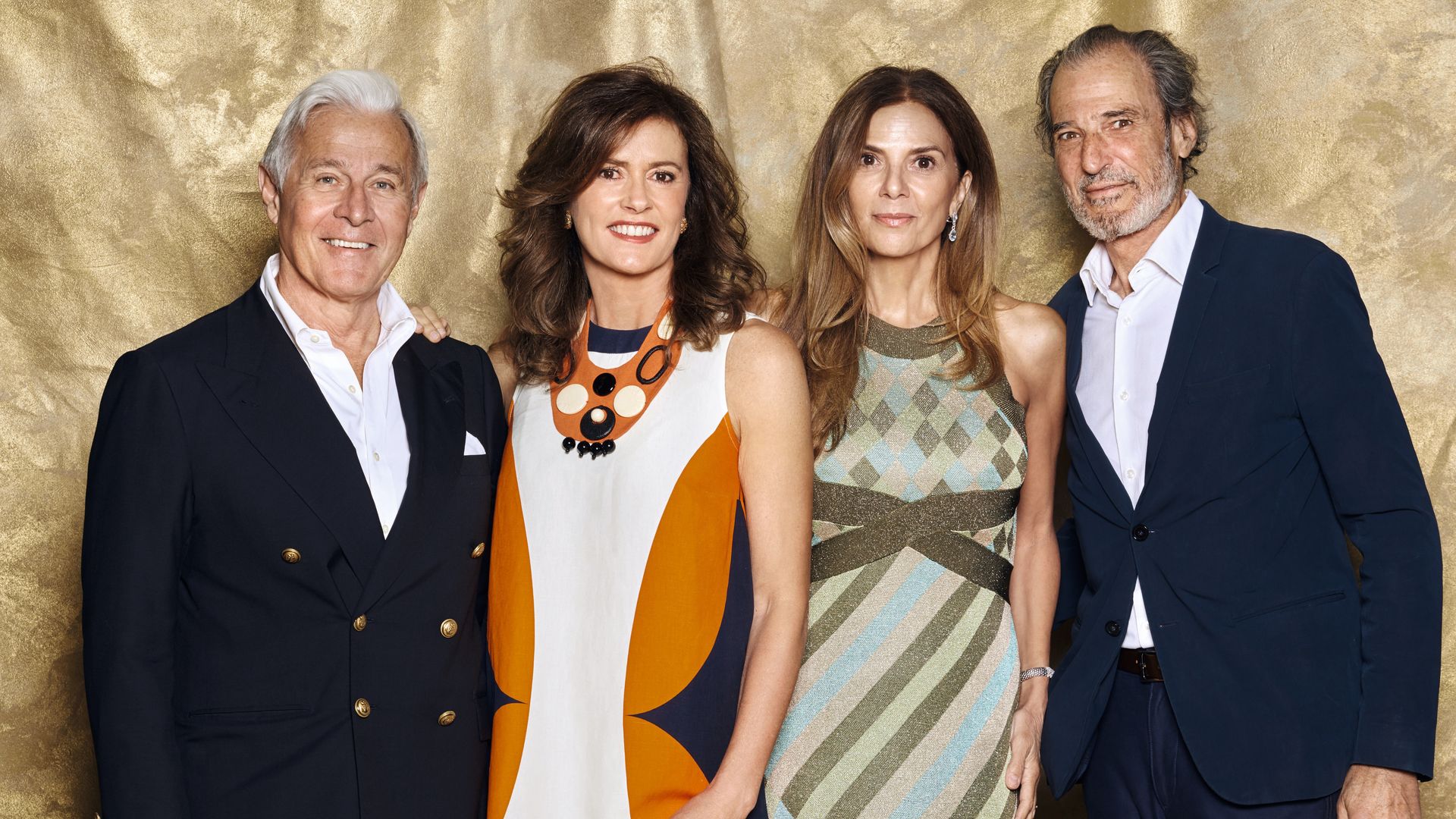 Nuria March y su marido, George Donald Johnston III, y Javier García Obregón con María Thevenet