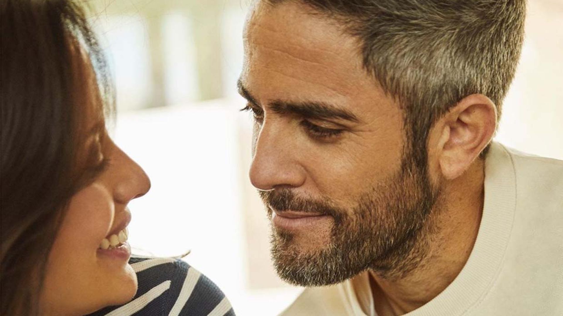 Este ha sido el romántico plan que han protagonizado Roberto Leal y su mujer, ¡por fin solos!
