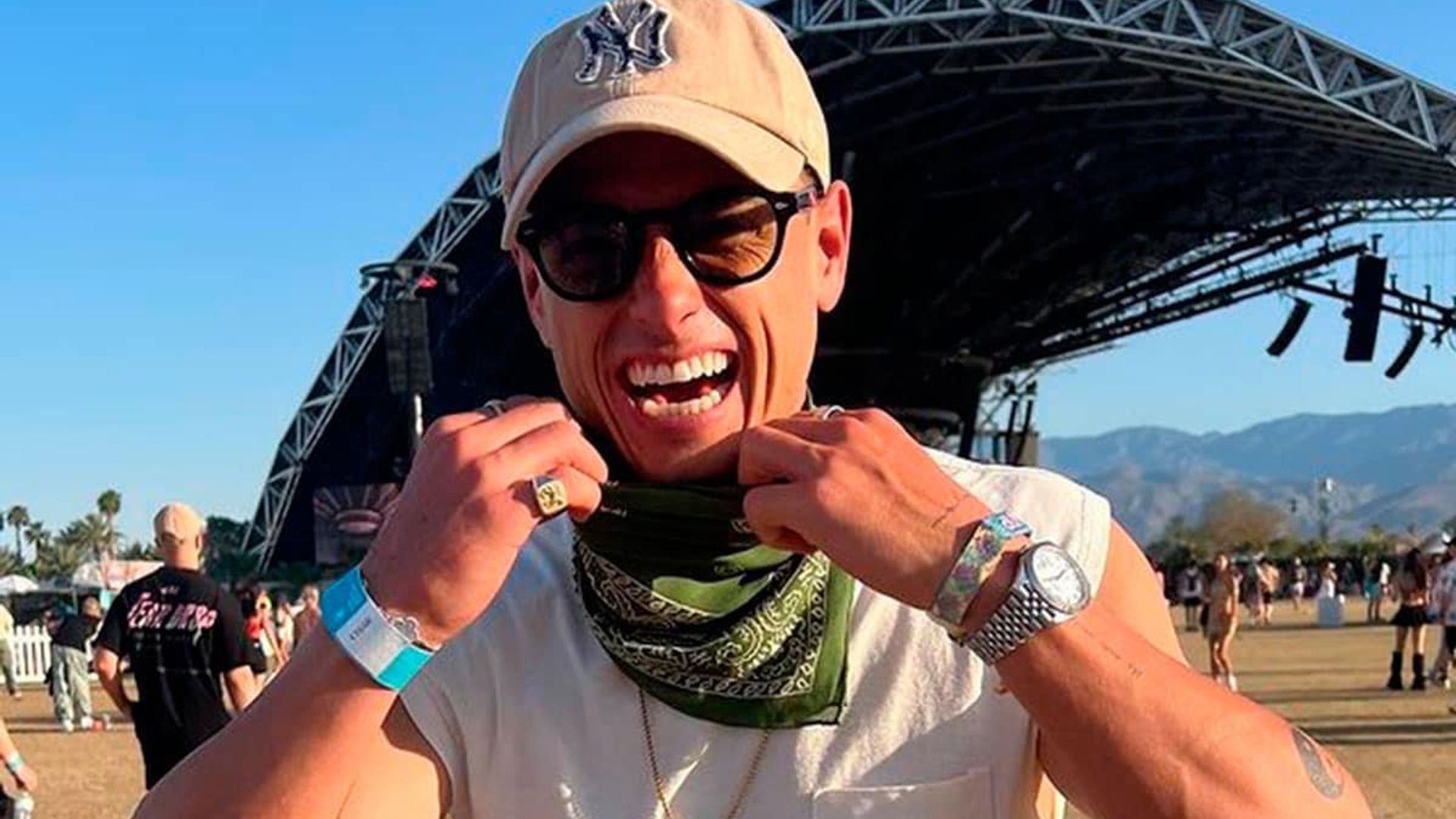 El Chicharito y su divertida aventura en Coachella