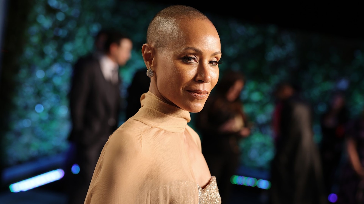 Alopecia femenina: descubre las causas y soluciones para una pérdida de cabello saludable