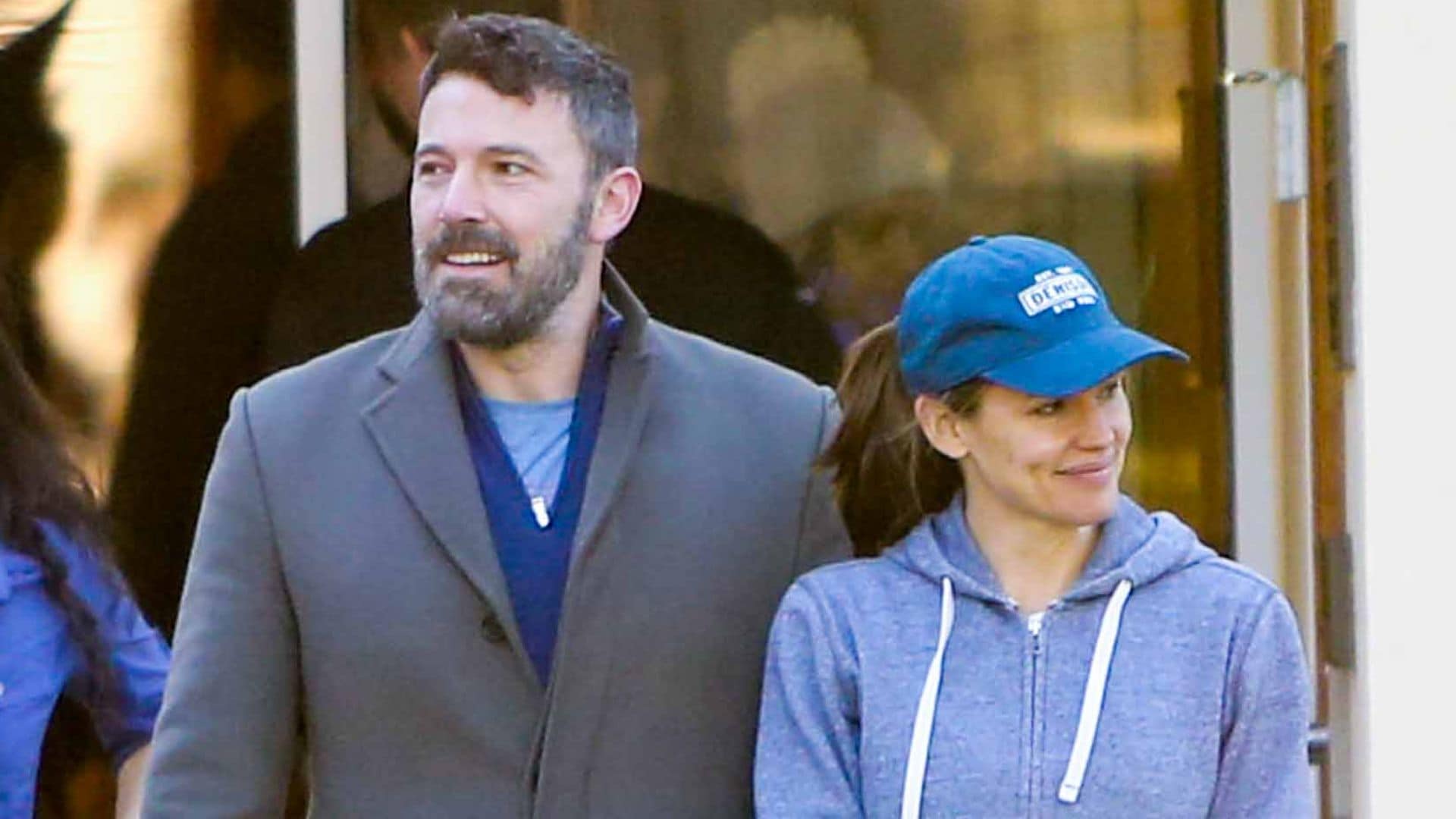 Ben Affleck y Jennifer Garner reafirman su complicidad como padres junto a su hijo Fin