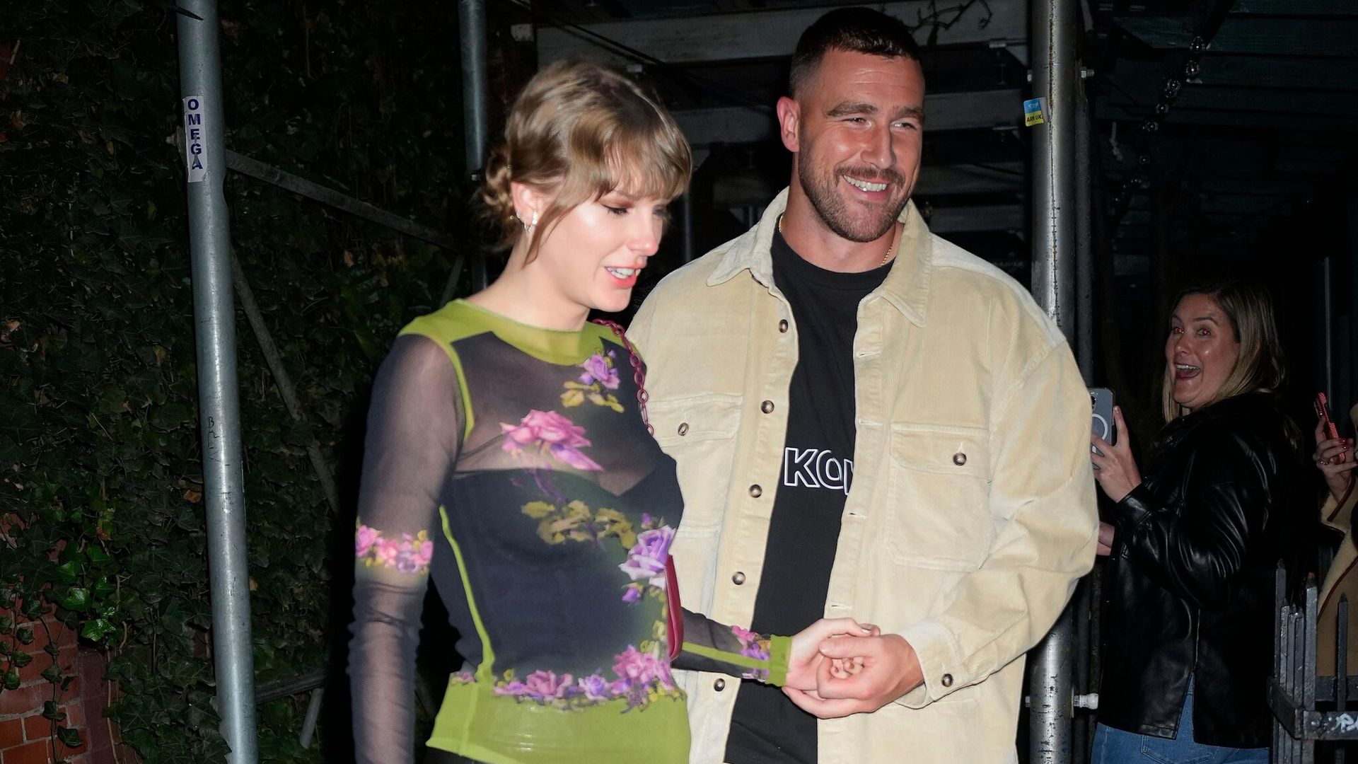 ¿Travis Kelce acompañará a Taylor Swift en los GRAMMY?