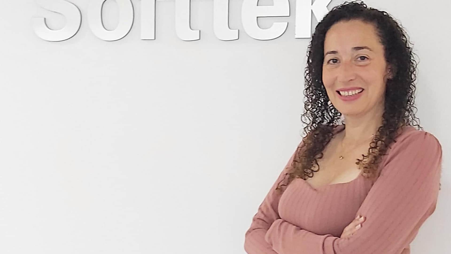 Verónica Arteaga, Directora de Personas y Cultura en Softtek EMEA, analiza cómo la IA transformará el mercado laboral.