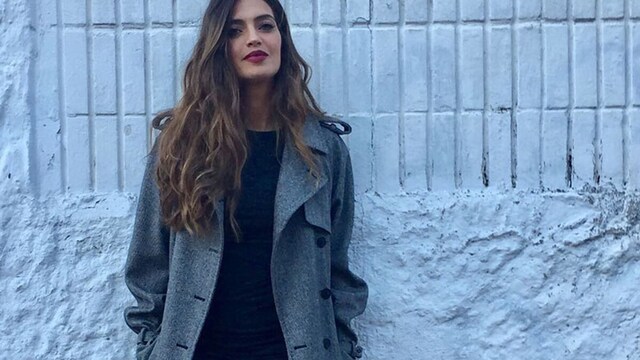 sara_carbonero_medias_rejilla_t