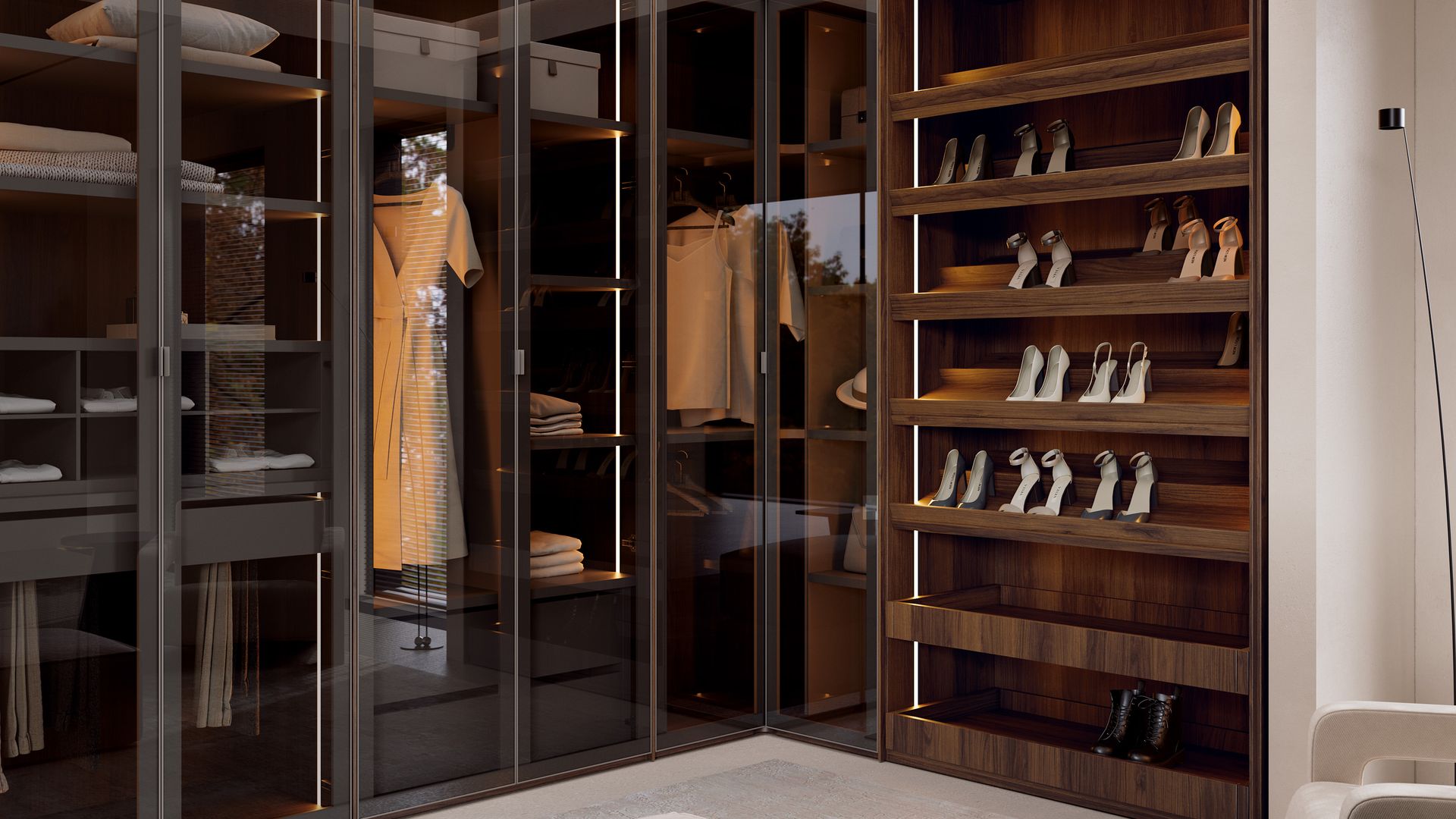 Vestidor con puertas de cristal