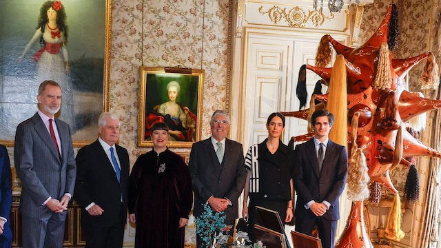 El rey Felipe se reúne con la Familia Alba en el Palacio de Liria para una cita única