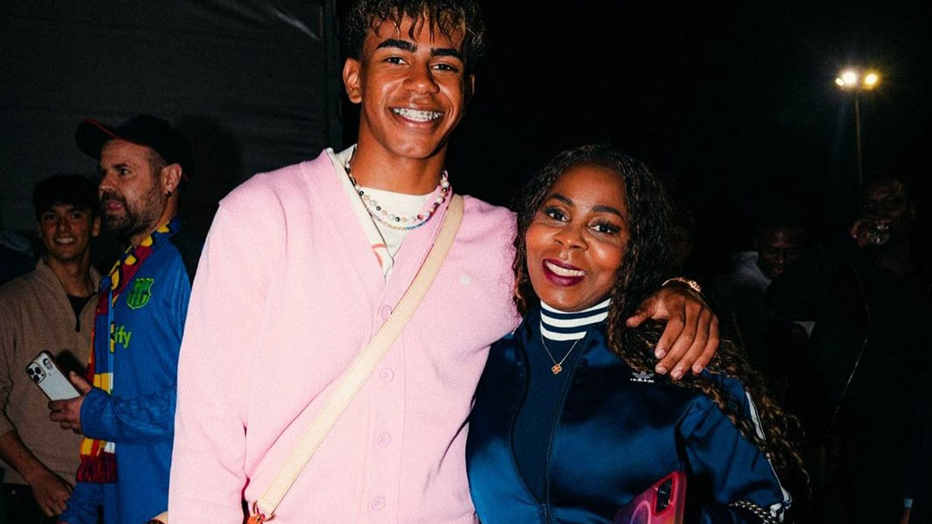 Lamine Yamal, orgulloso del talento de su madre como 'influencer': así ha pasado de la discreción a revolucionar las redes