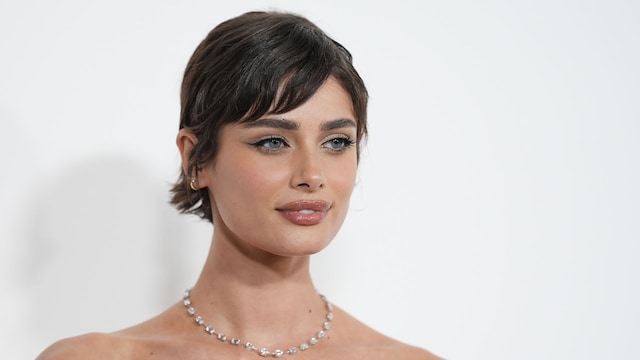 Taylor Hill 