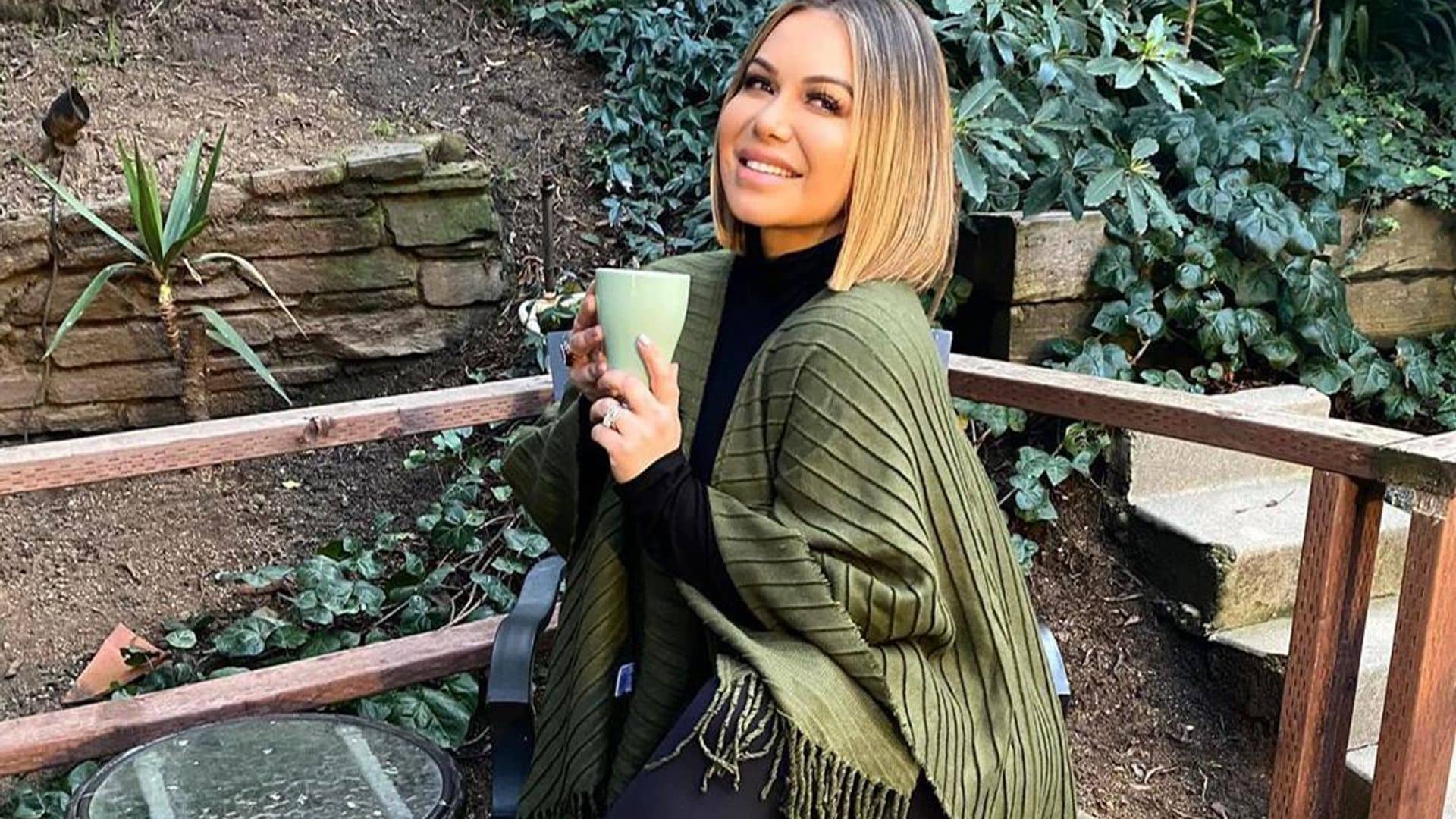 Chiquis Rivera aprovecha su ‘soltería’ y se deja ver en una cena romántica