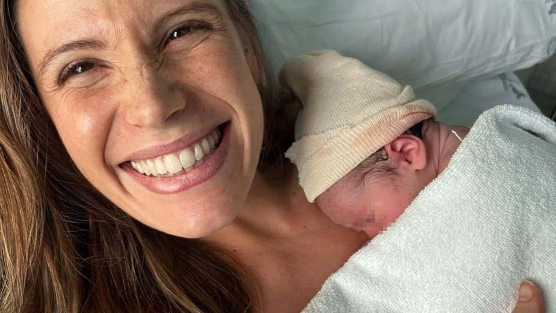Victoria Arnau es madre por primera vez de Olivia