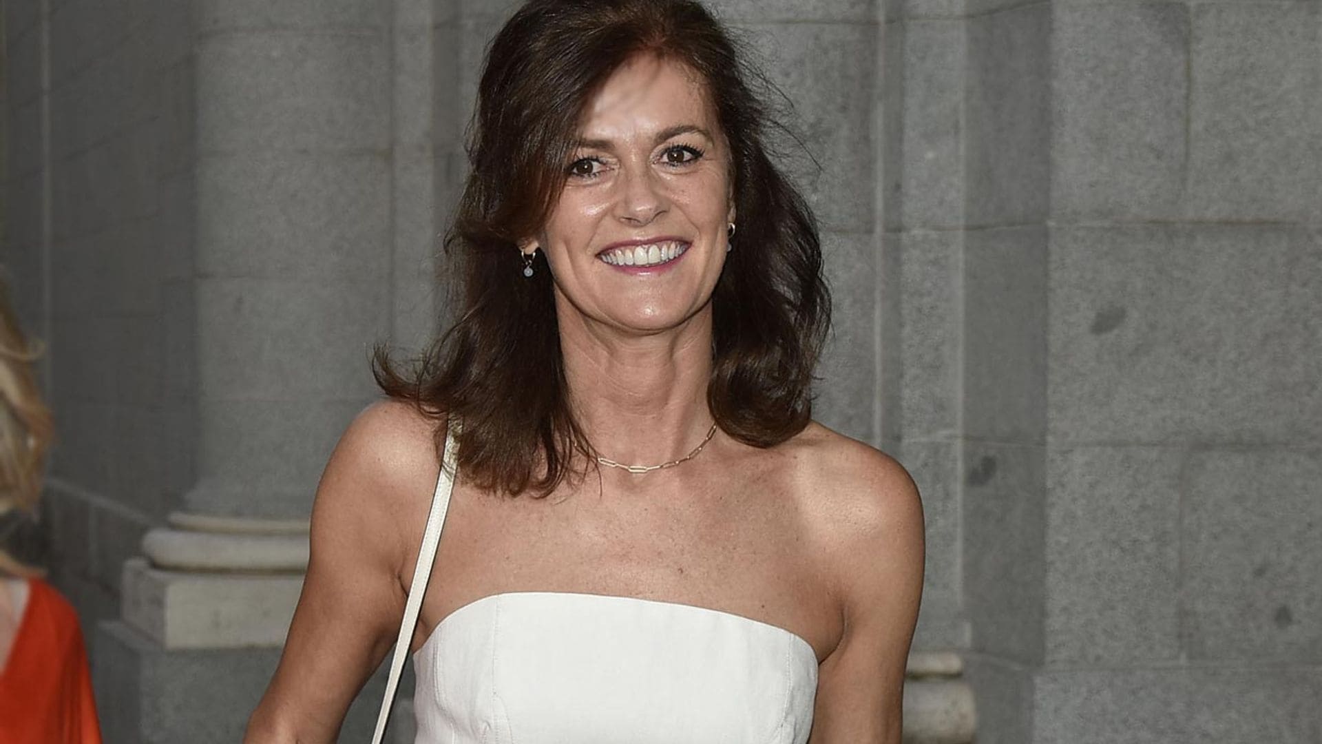 El romántico accesorio de Nuria March en su boda civil conecta con Marta Lozano
