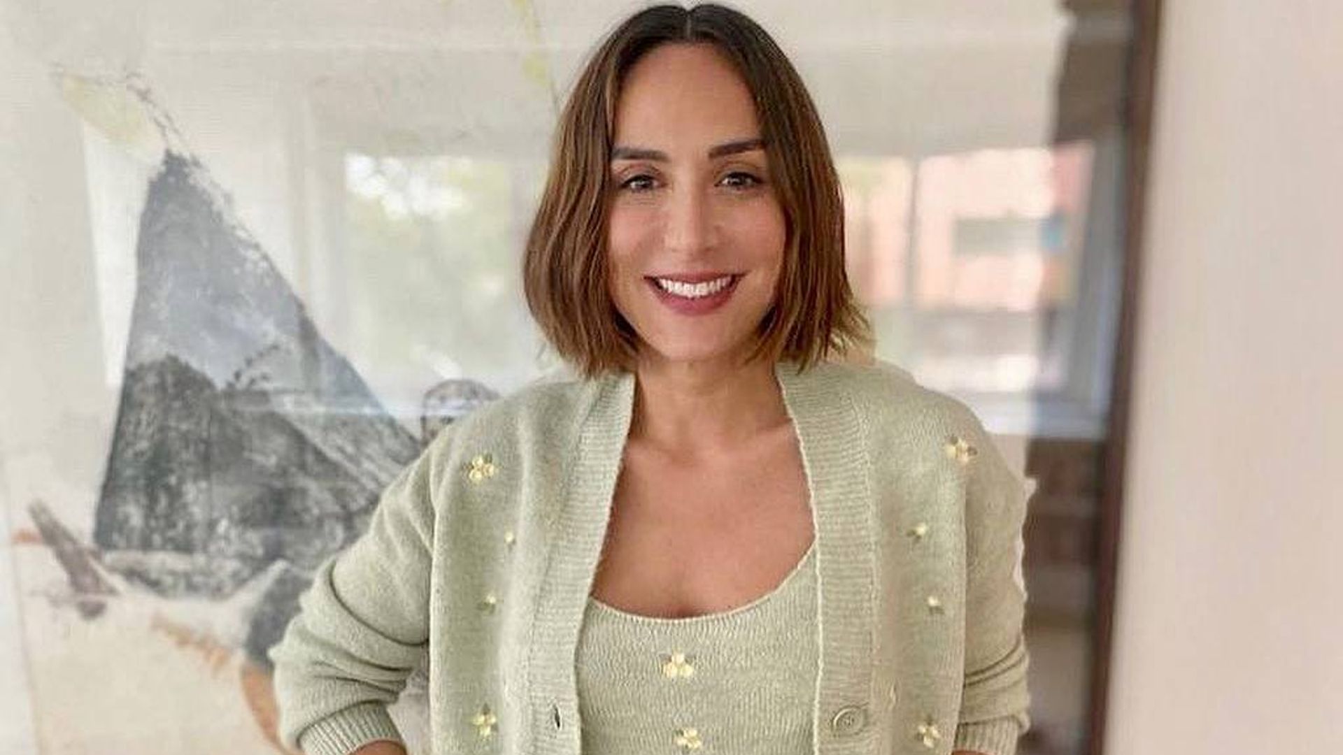 ¡Fin de semana cultural! Tamara Falcó acude a la primera exposición de su hermano Duarte