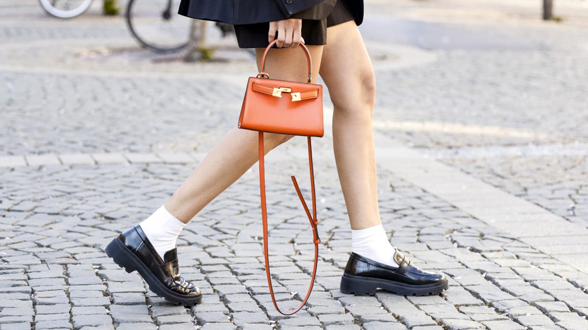 Mocasines y 'mules' de tendencia para los días que quieras ir plana (pero elegante)