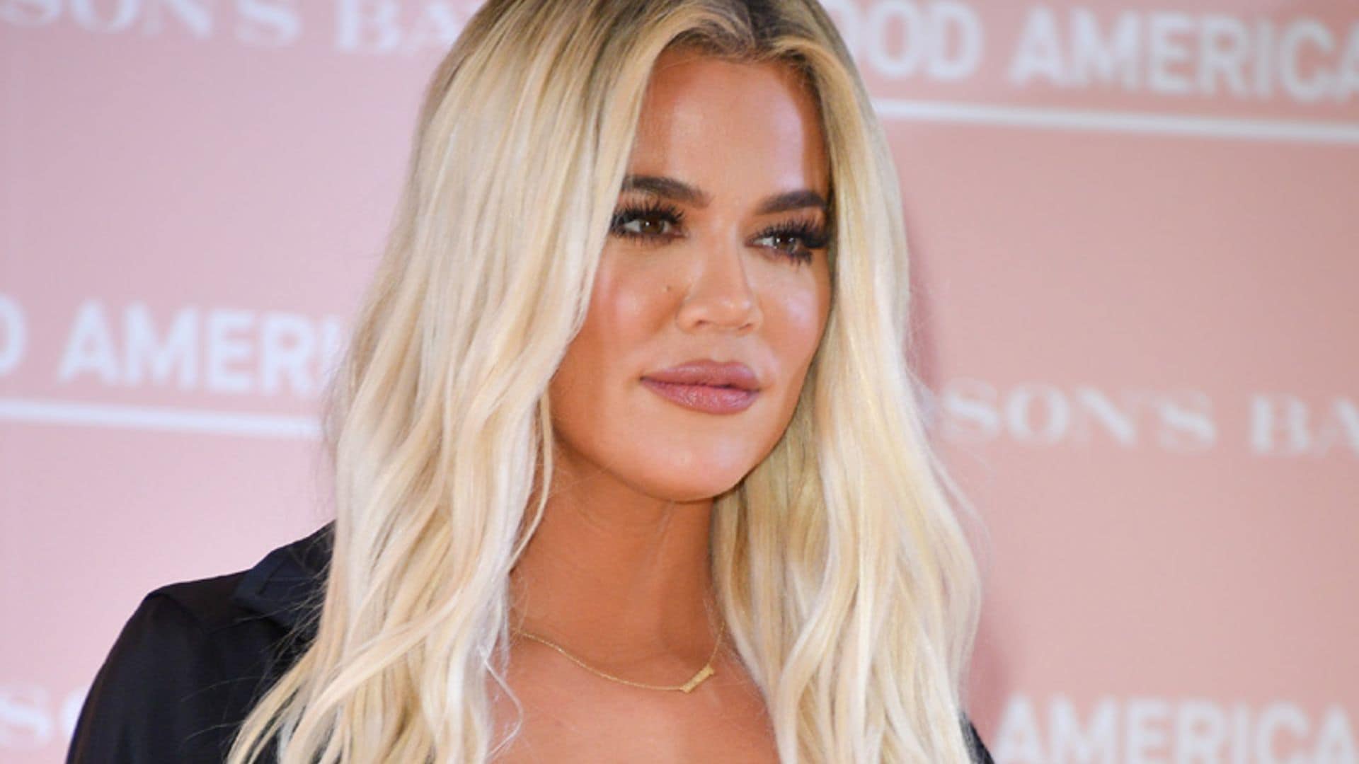 ¡Adiós rubio platino! Khloé Kardashian planea un cambio de look radical