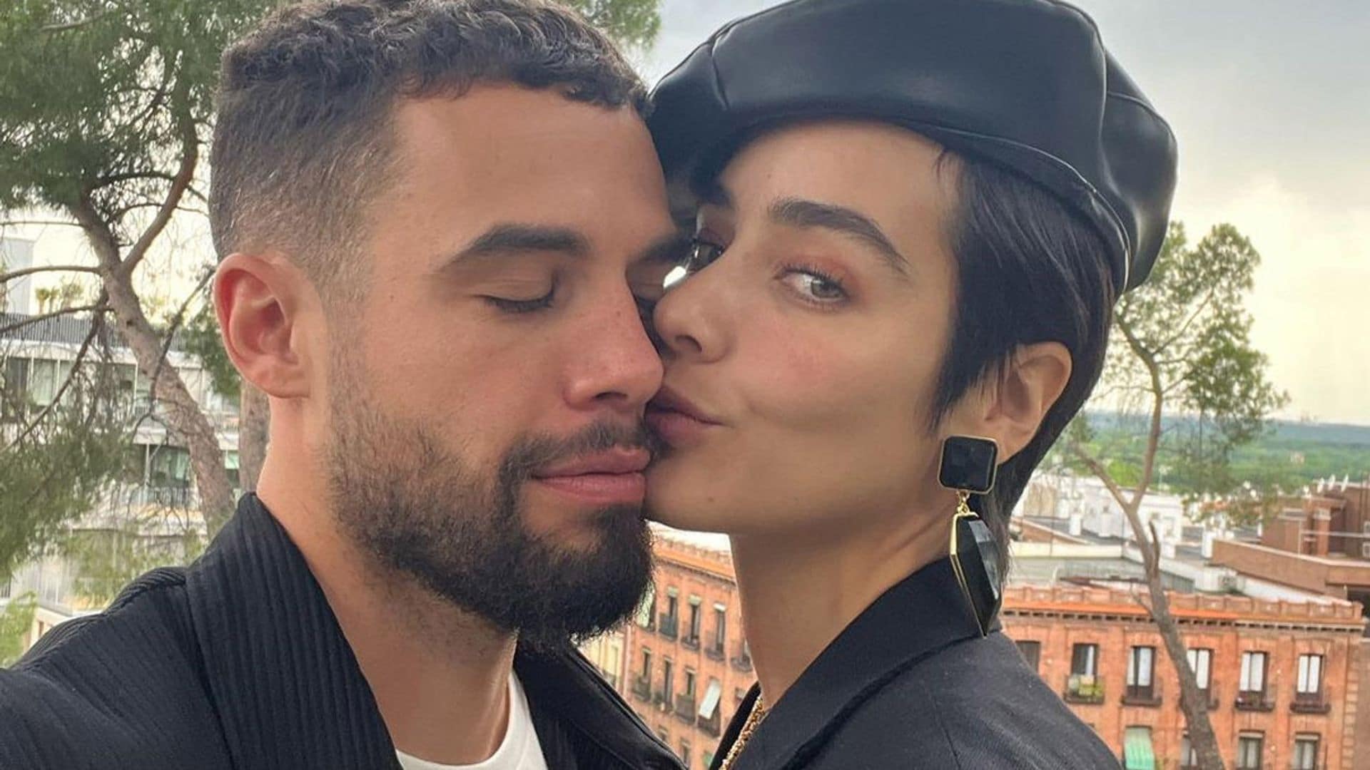 ¡Como nunca les habíamos visto! Las fotos más románticas de Esmeralda Pimentel y Jesús Mosquera
