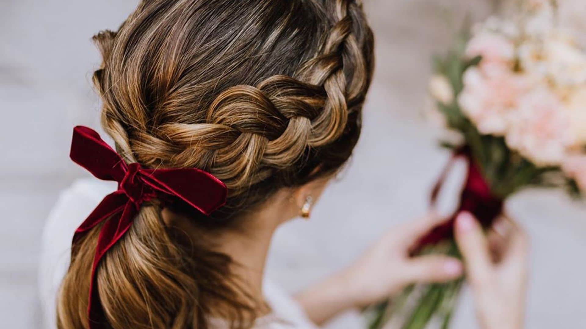 Di 'sí, quiero' a las trenzas, el peinado de las novias más estilosas