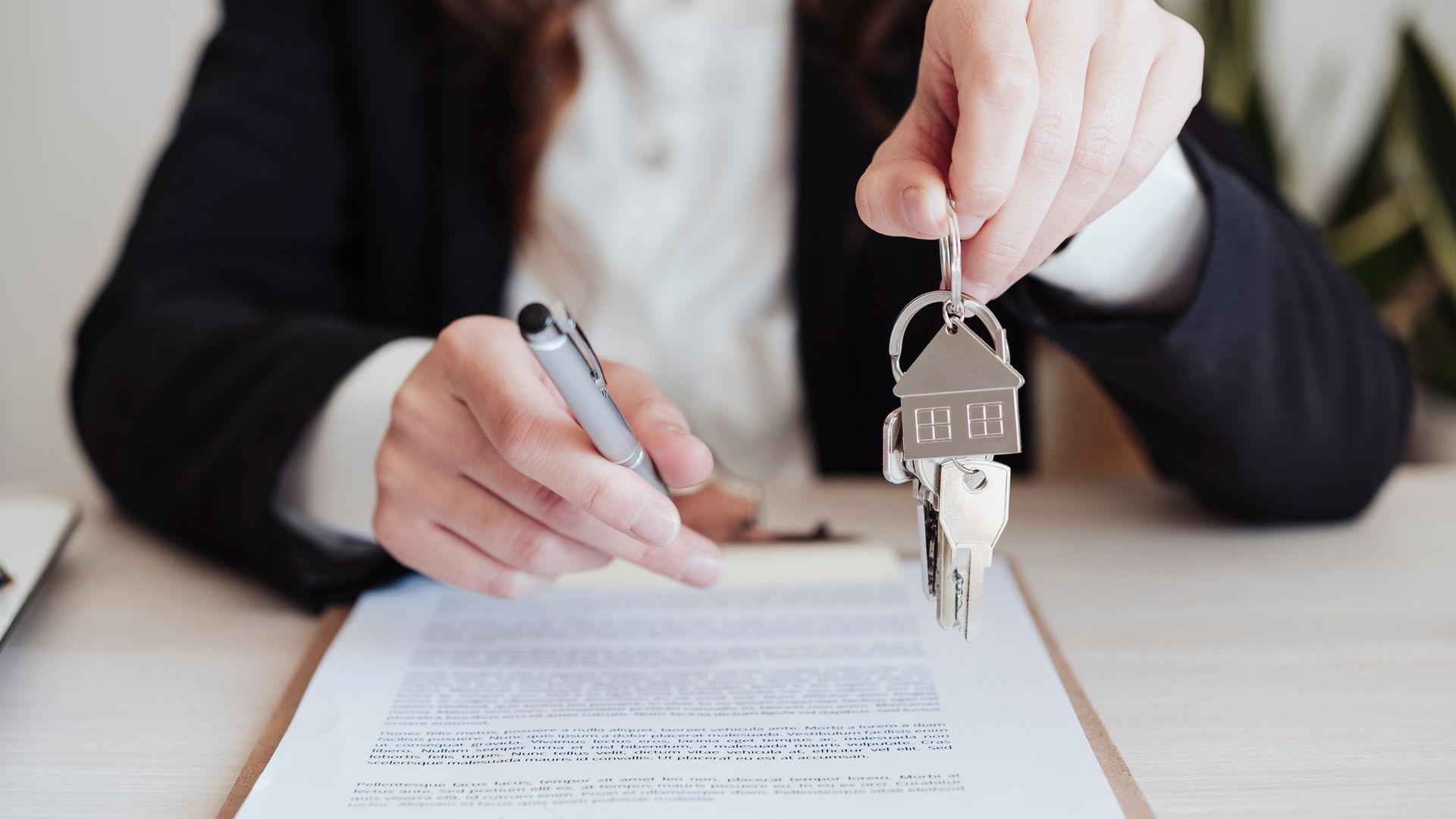 ¿Es rentable alquilar tu casa en agosto? Esto es lo que debes saber antes de ponerla en Airbnb