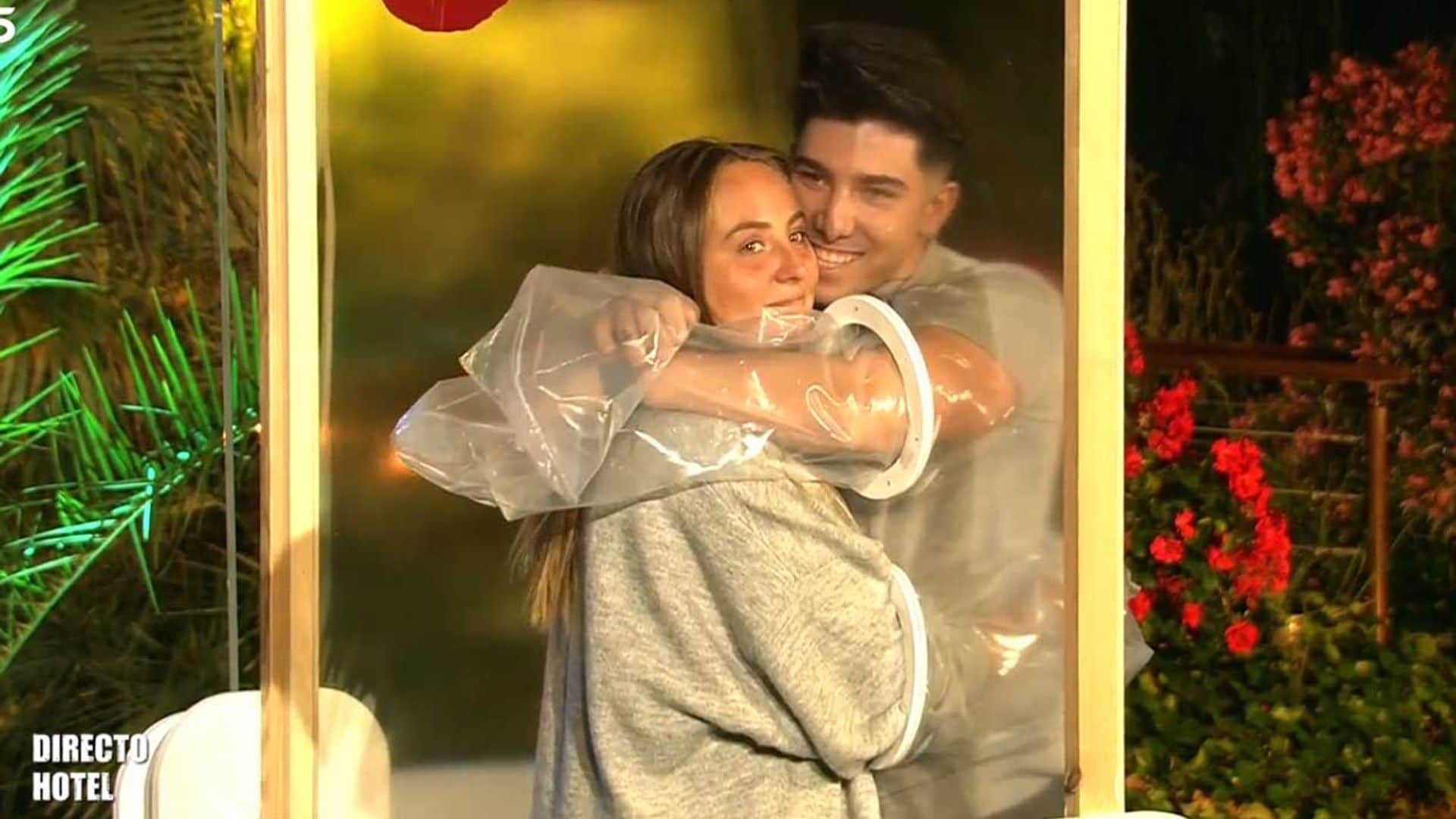 El romántico reencuentro entre Rocío Flores y su novio Manuel