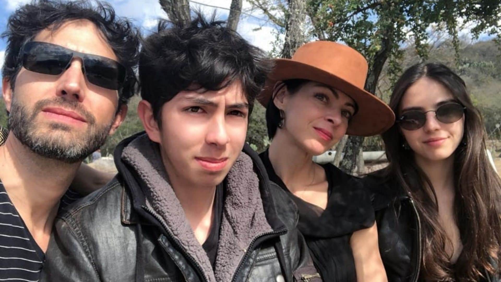 Llenos de orgullo, Celina del Villar y Benny Ibarra celebran el cumpleaños 18 de su hijo Mateo