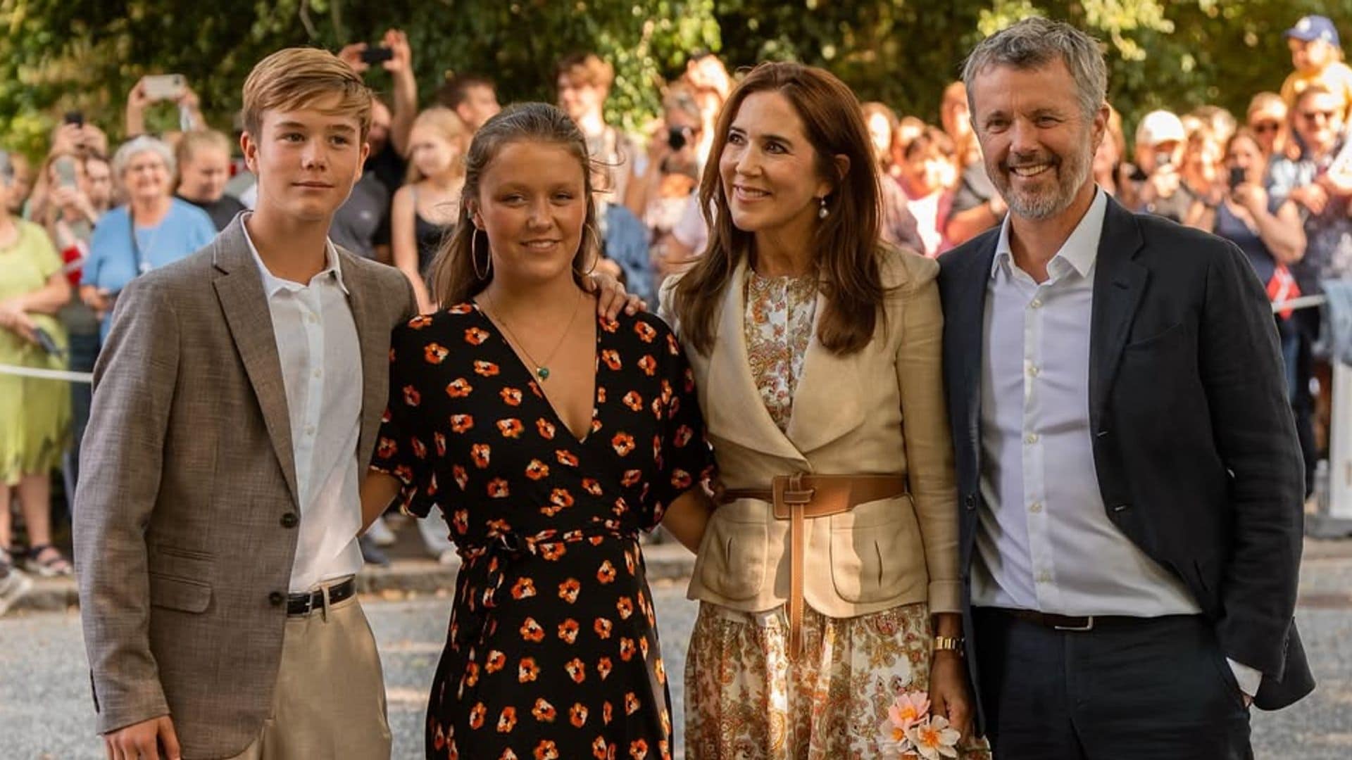 Federico y Mary de Dinamarca reaparecen tras sus polémicas vacaciones privadas para comenzar las oficiales