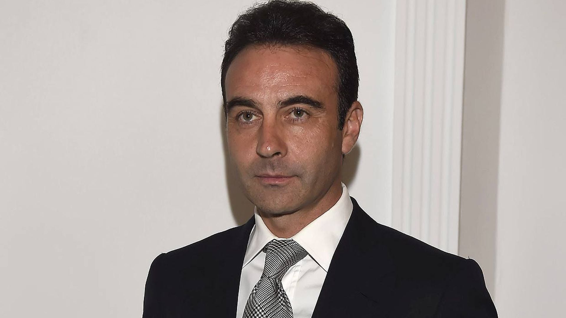 Enrique Ponce rompe su silencio sobre su separación de Paloma Cuevas