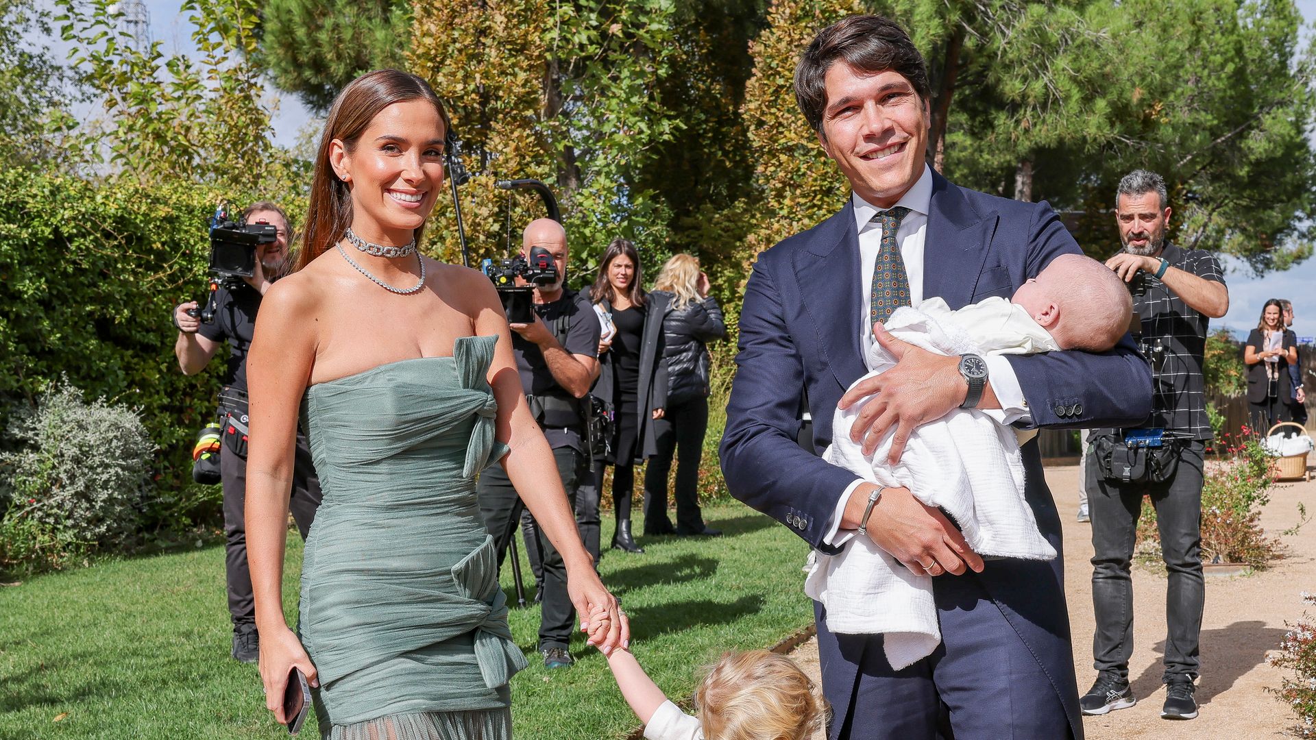 Recordamos los mejores looks de invitada de la boda de Marta Pombo: de María Pombo a María G. de Jaime