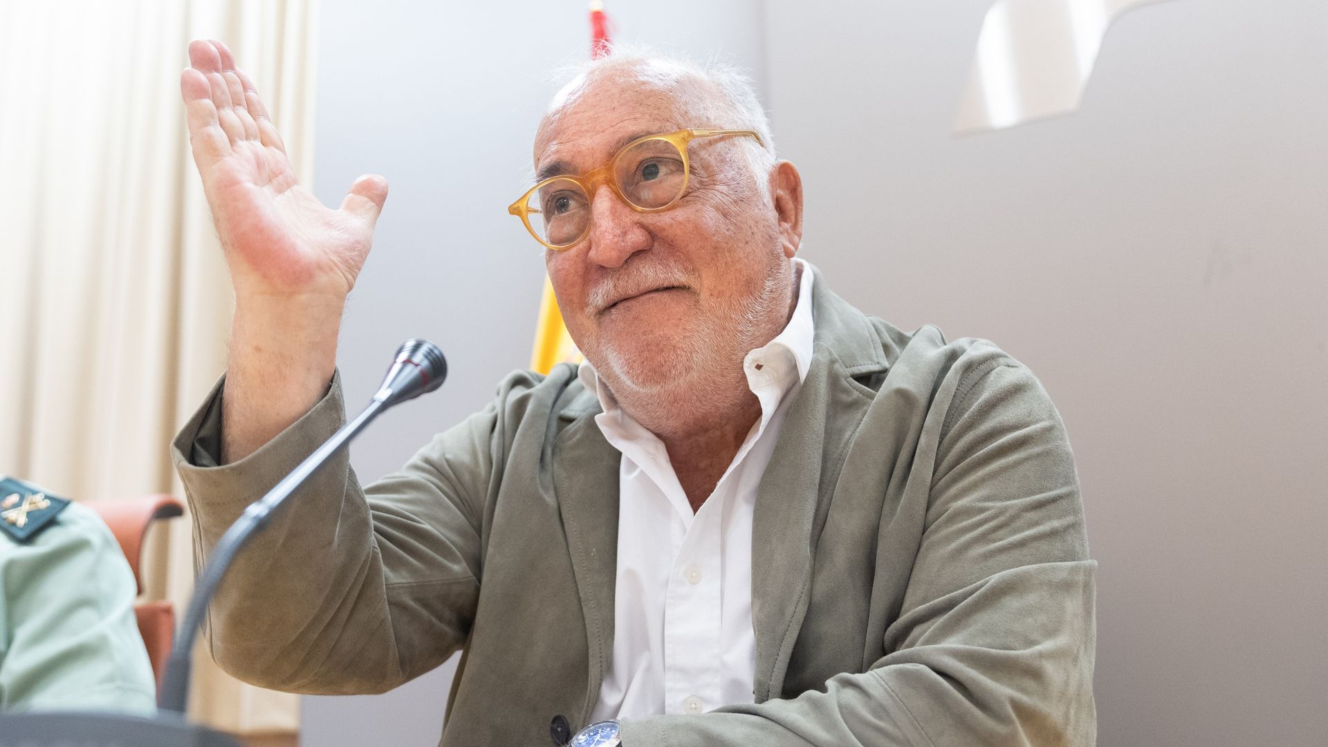Pere Navarro, director general de Tráfico, ha reiterado que no habrá prórroga y que la V16 será obligatoria desde el 1 de enero de 2026