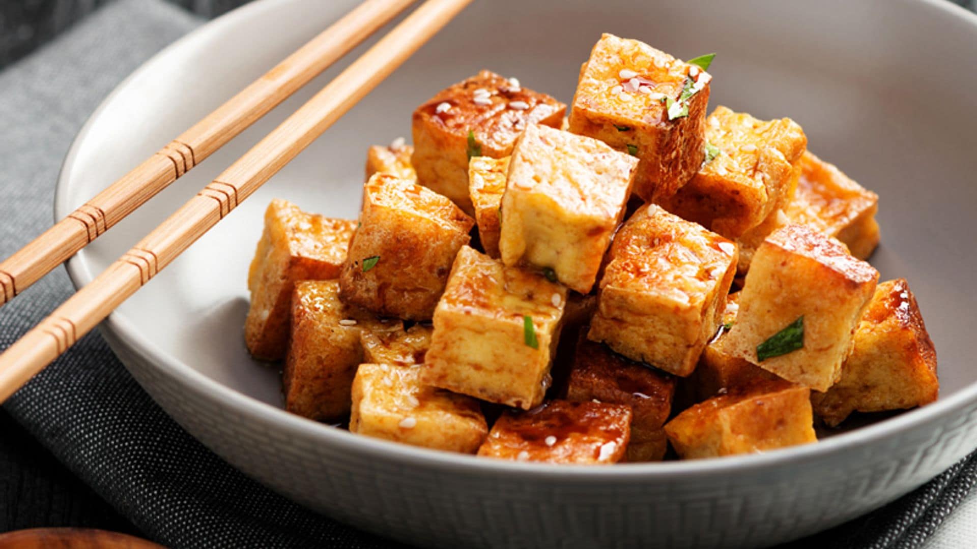 Tofu, tempeh, seitán… en una ‘batalla nutricional’, ¿quién saldría ganando?