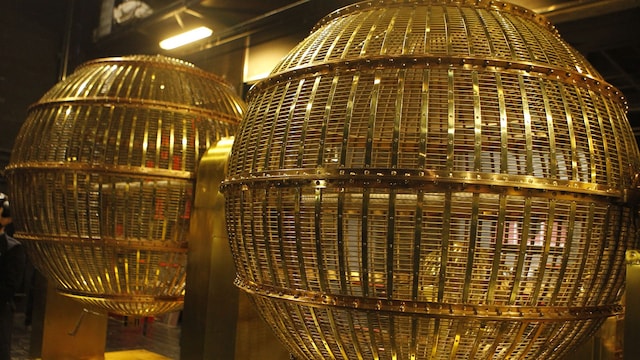 Descubre los Secretos de los Bombos de la Lotería de Navidad