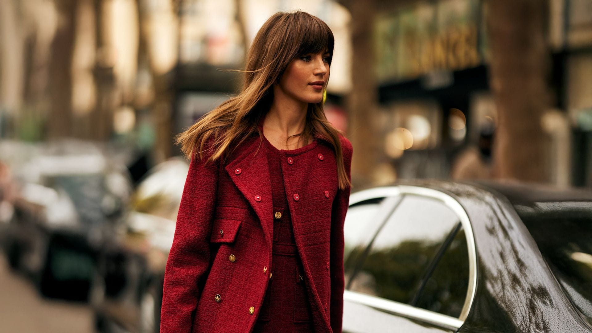 Son noticia en FASHION: exposición de moda en A Coruña, homenaje a David Delfín o una vela de lujo con olor a Navidad