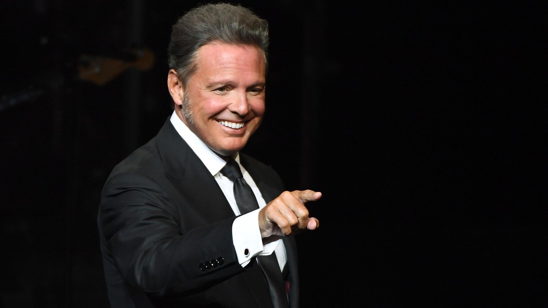 Amigo de Luis Miguel confirma que el cantante prepara su regreso a los escenarios