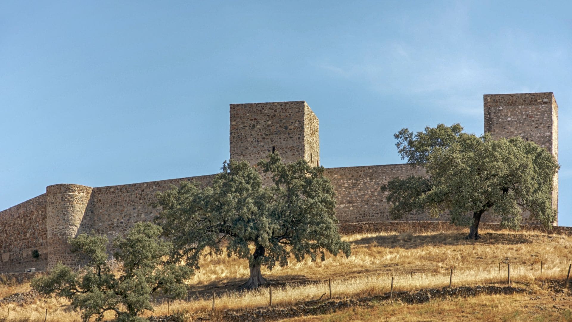Castillo El Real de la Jara, Sevilla