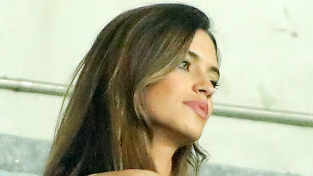 sara carbonero enamorada de unos calcetines
