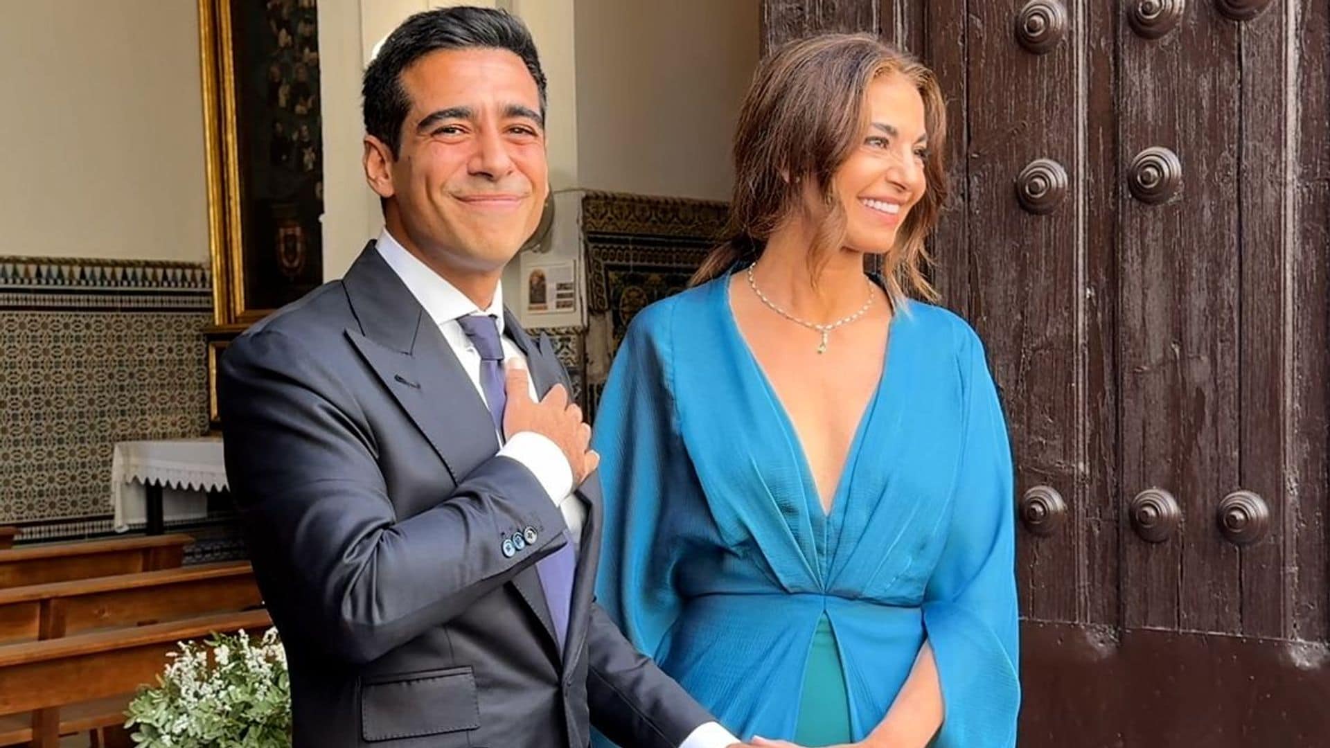 Mariló Montero (60), una espectacular madrina con vestido-capa y gargantilla de diamantes en la boda de su hijo Alberto Herrera con Blanca Llandres