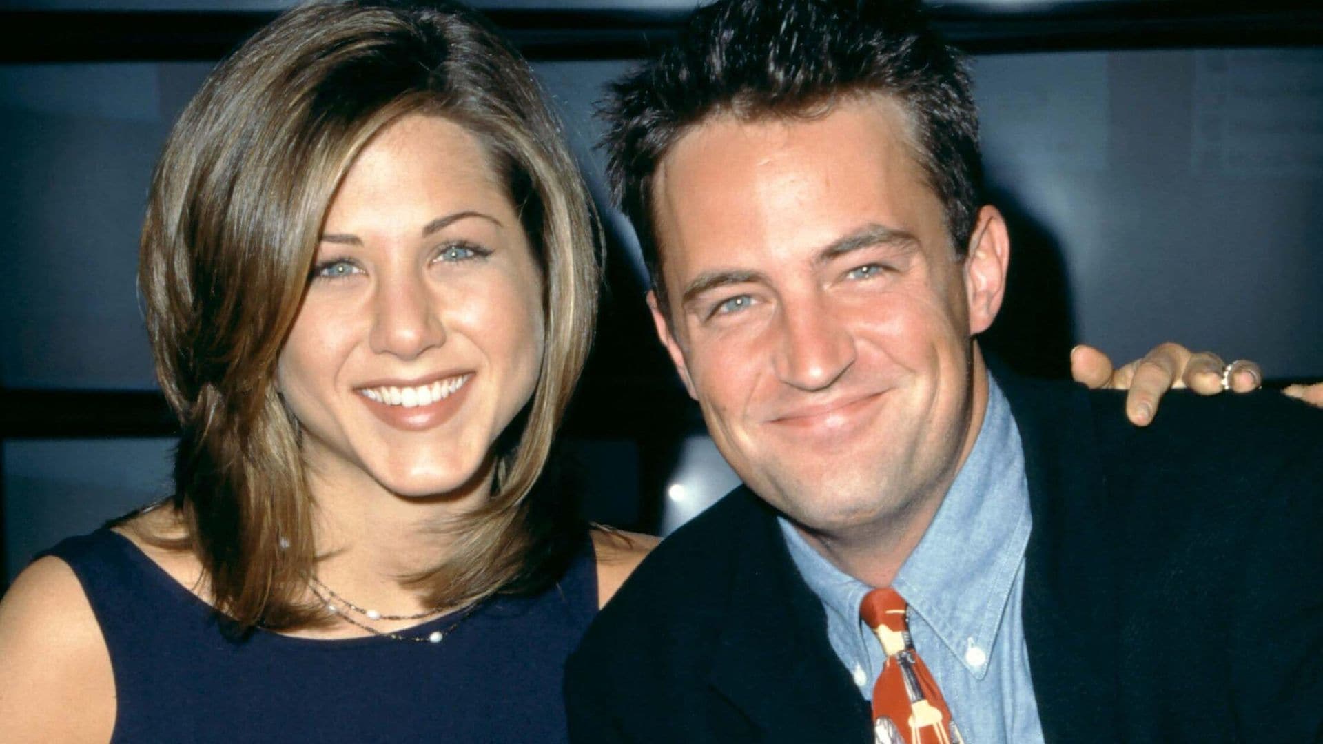 Jennifer Aniston se despide de Matthew Perry: ‘Descansa hermanito, siempre me alegraste el día’
