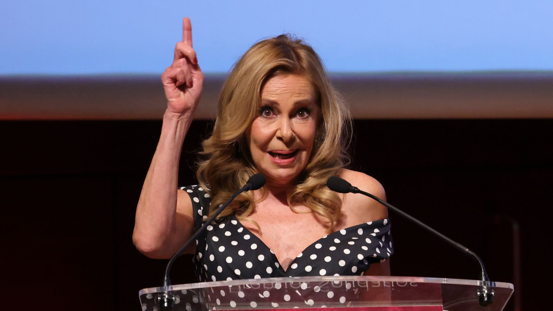 Ana Obregón se emociona al recordar a su hijo y cuenta cómo se encuentra su sobrina tras anunciar su enfermedad