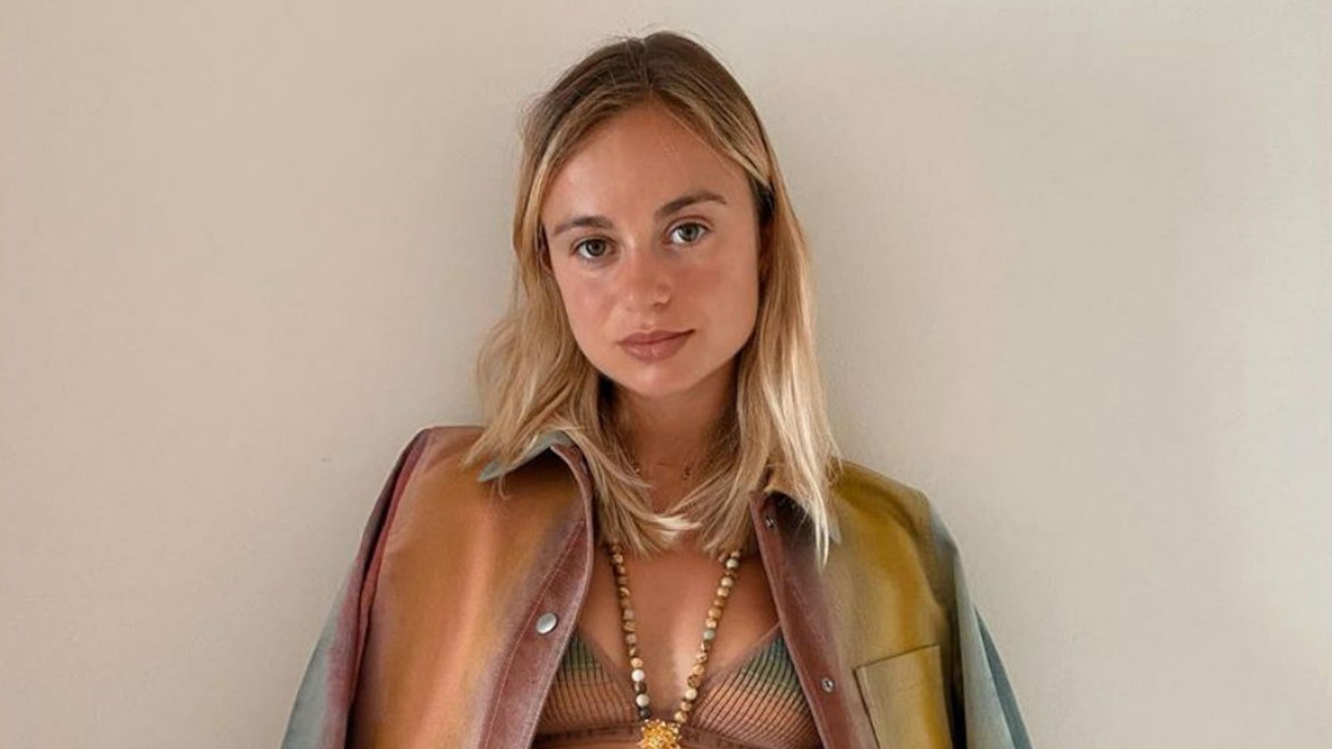 Amelia Windsor, la 'royal' que defiende la moda consciente con cada uno de sus looks