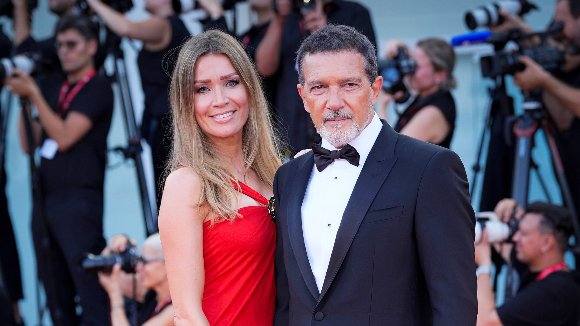 La videollamada sorpresa de Antonio Banderas en Starlite para celebrar su cumpleaños
