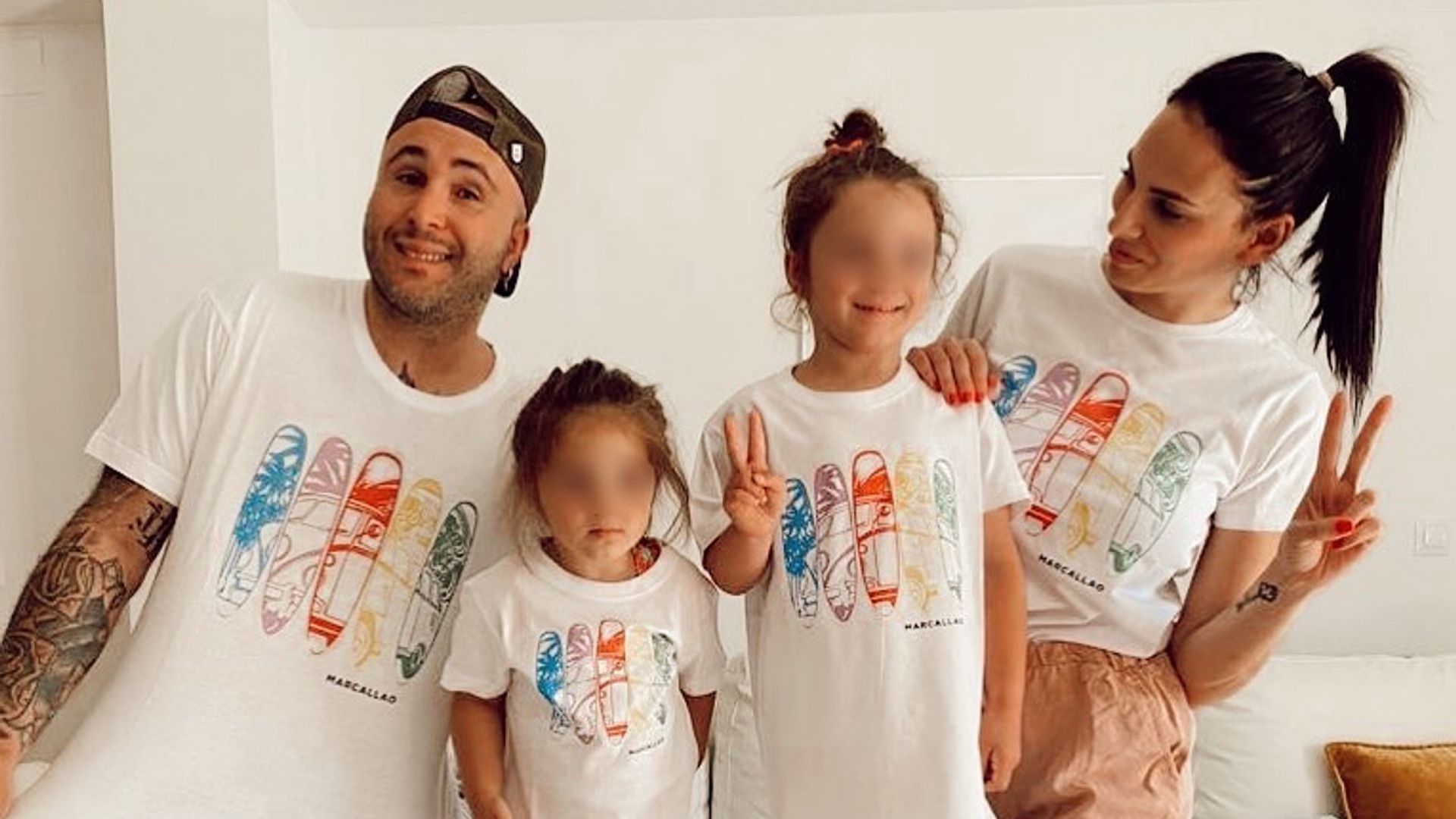 Las simpáticas imágenes de Carlota 'Frozen', la hija de Irene Rosales, chapurreando una canción en inglés
