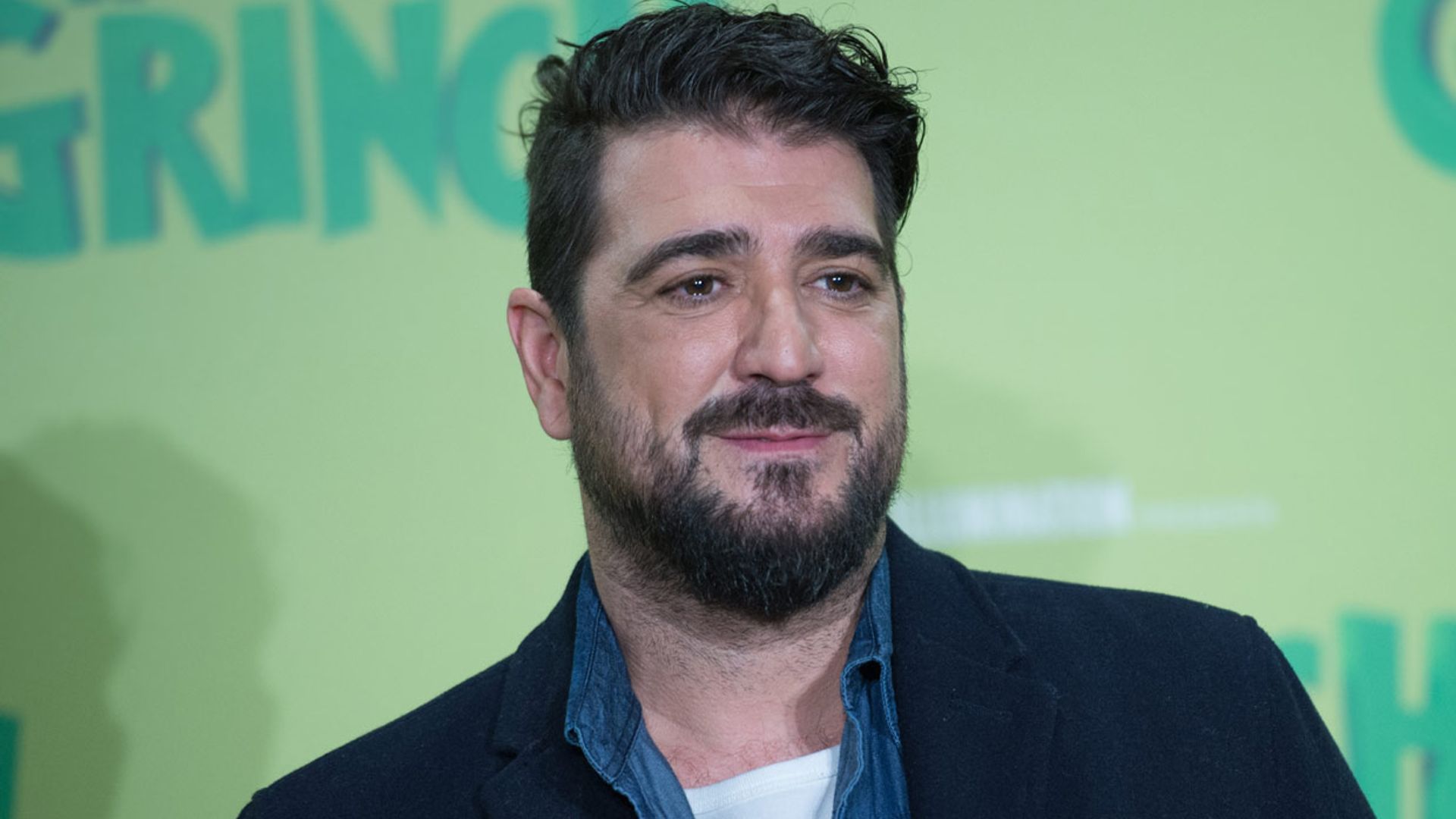Rapea, baila y toca el piano: Antonio Orozco presume de su hijo Jan, un auténtico músico