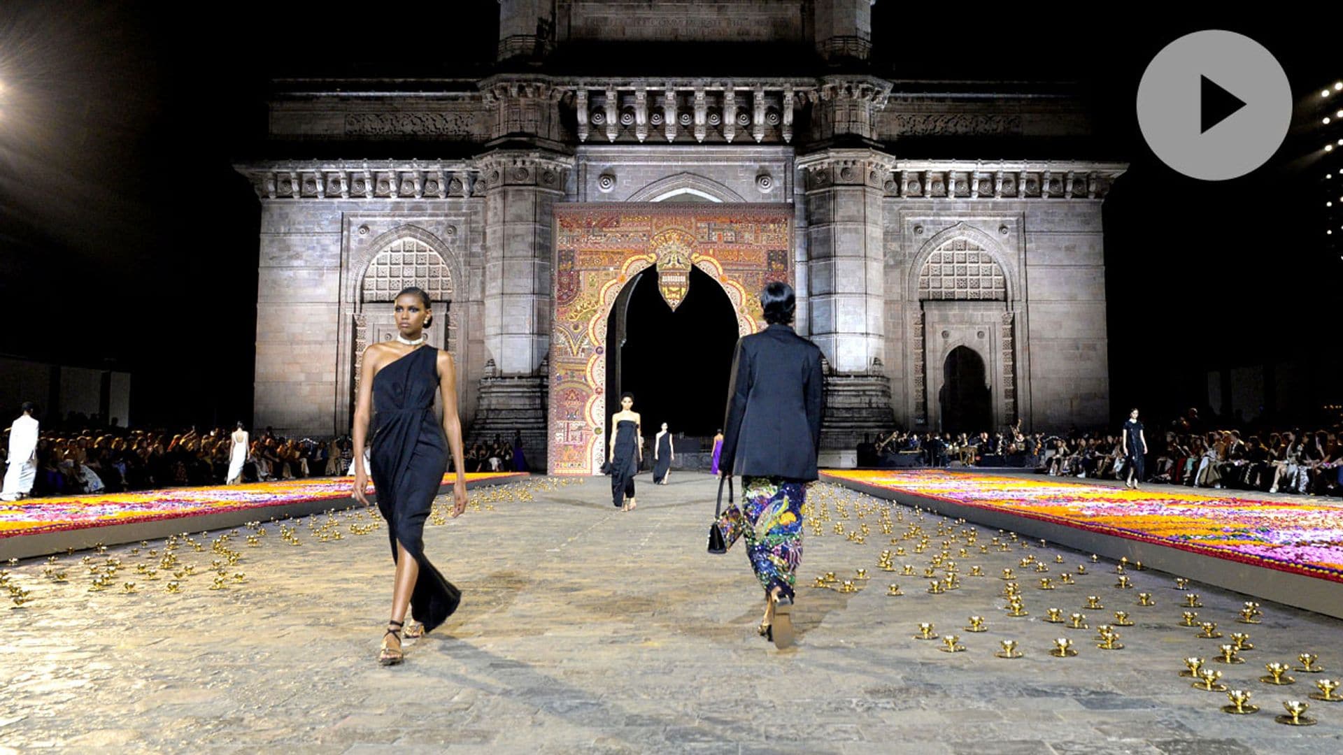 Redescubre el histórico desfile de Dior desde Bombay