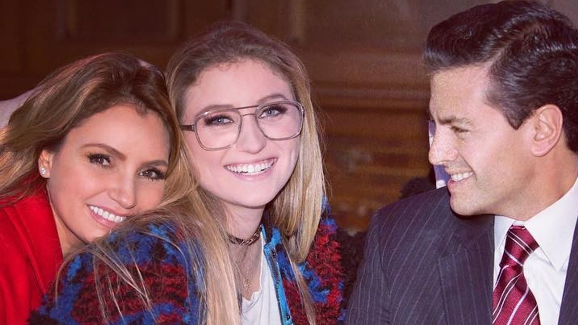 Angélica Rivera, Fernanda Castro y Enrique Peña Nieto.