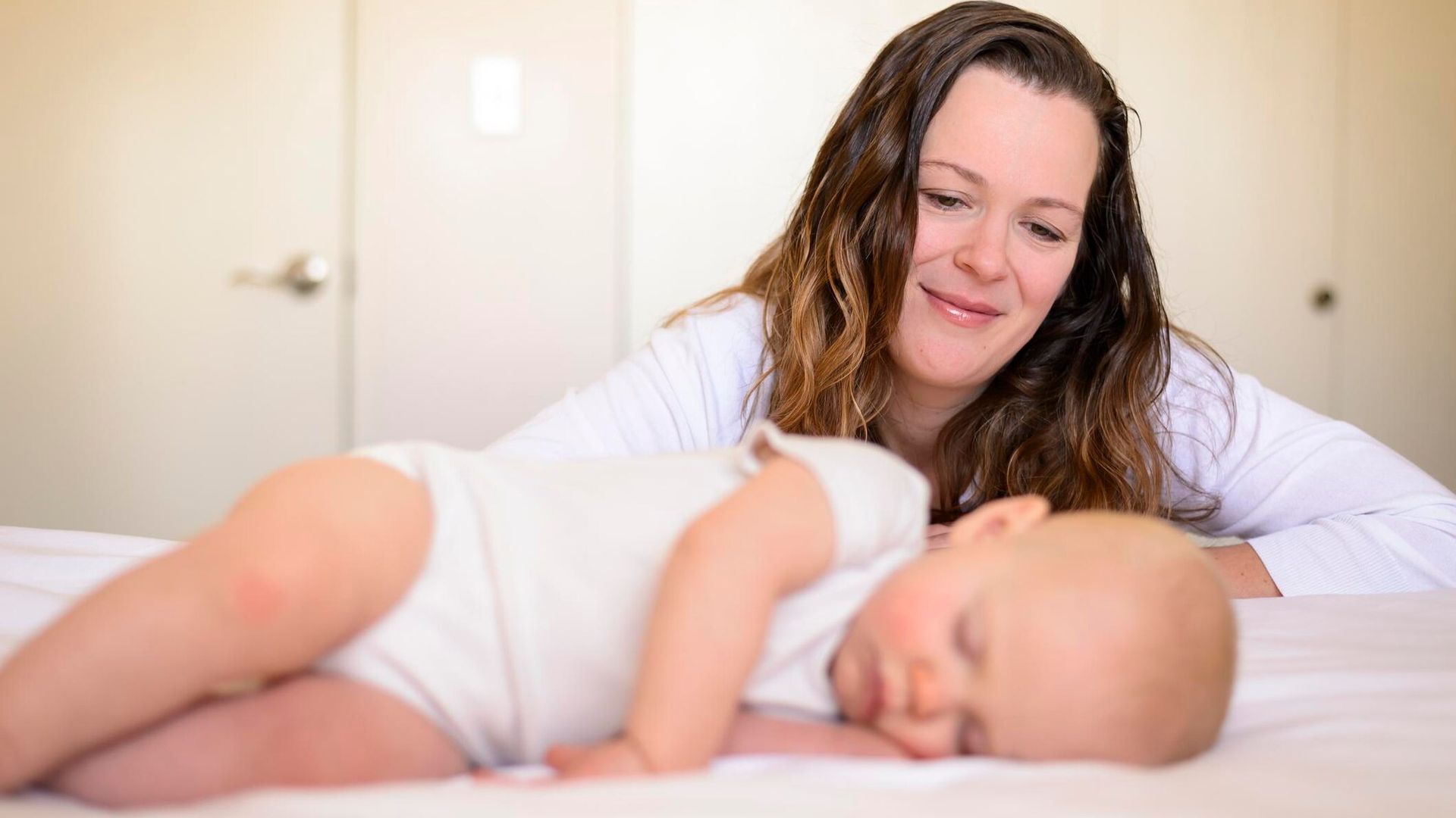 Así cambia la manera de vivir el parto y el posparto contar con el apoyo de una matrona en casa