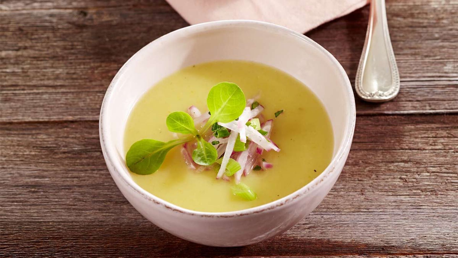 Crema de patata al 'pistou'