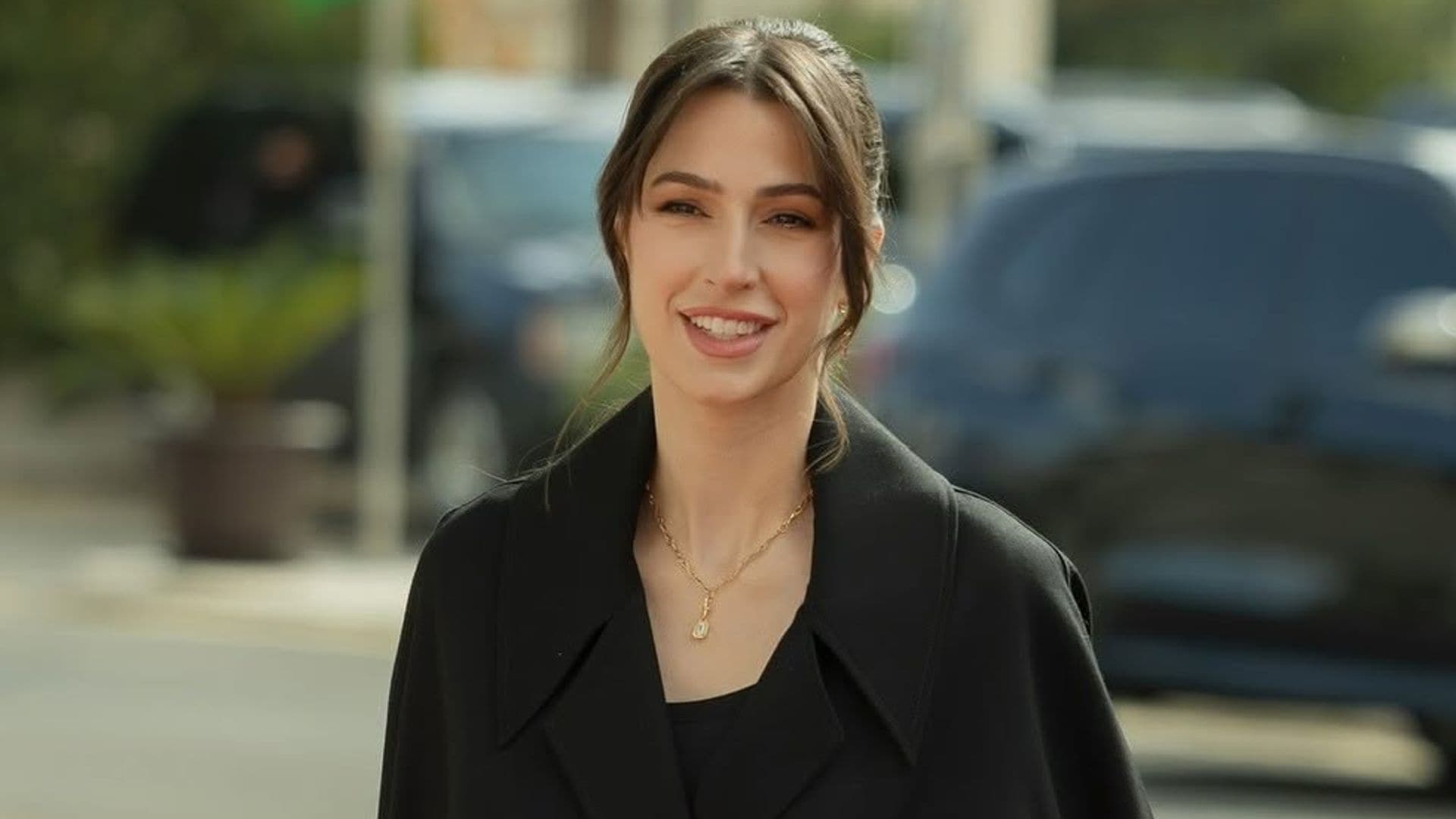 La princesa Rajwa Al Hussein, nuera de Rania de Jordania, sigue sus pasos en estilo